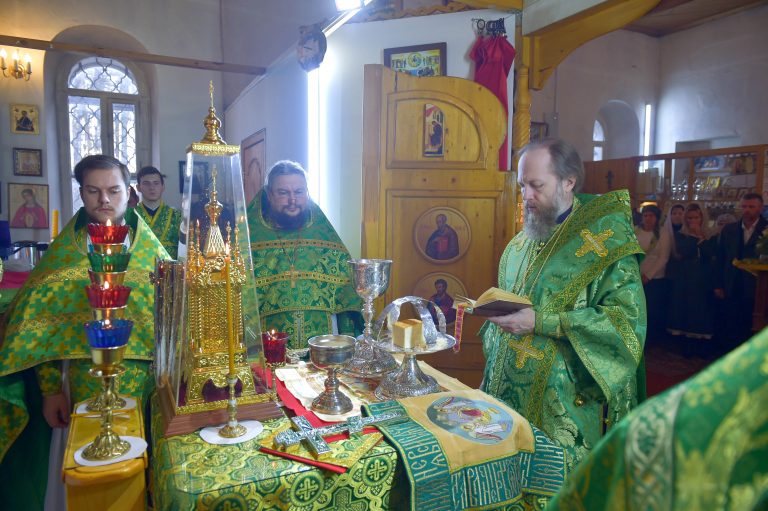 «Отче Григорие, телесне убо преставился еси, духом же жив Богу предстоиши…»