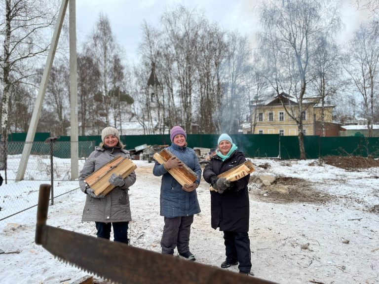 «Добротолюбцы» начали Новый год с добрых дел во благо Горне-Успенского монастыря