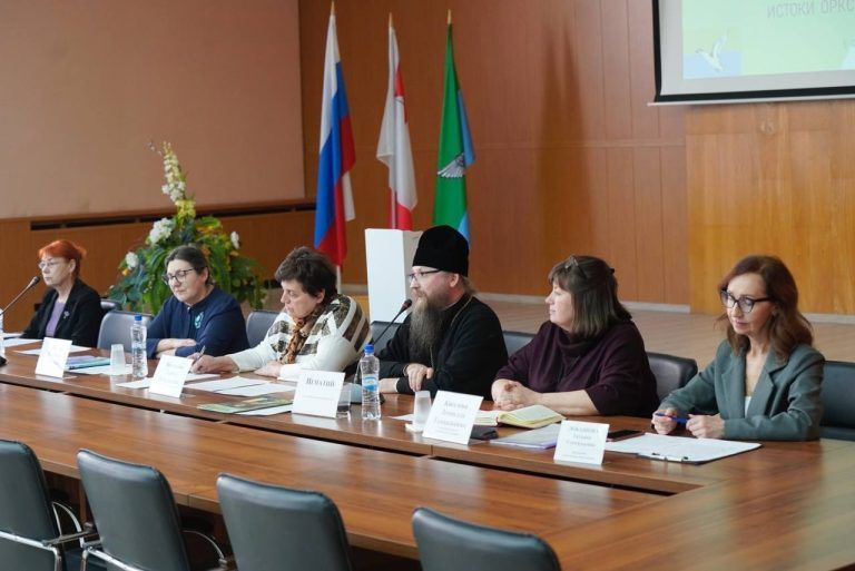 Педагоги Череповецкого района обсудили вопросы преподавания духовно-нравственных дисциплин