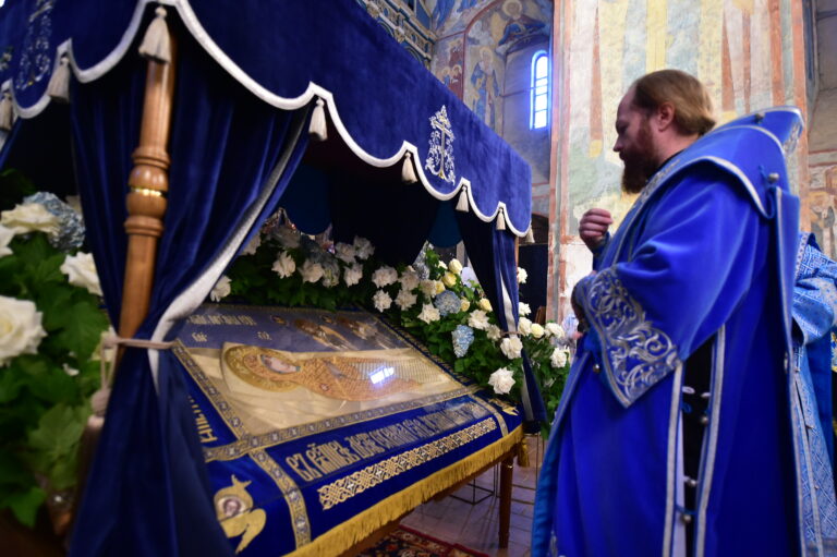 Вологодский Софийский кафедральный собор встречает свой престольный праздник