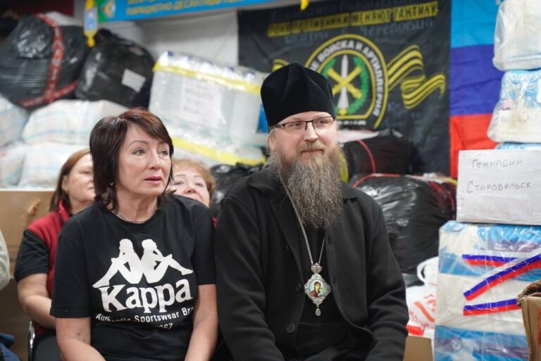 Молодёжный хор Череповецкой епархии поздравил волонтёров с Рождеством Христовым