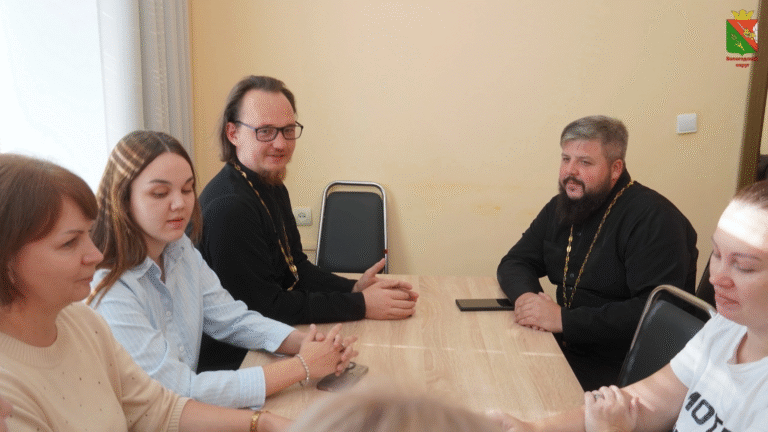 В рамках соглашения о сотрудничестве Вологодской митрополии и Министерства молодёжной политики стартовал цикл рабочих встреч